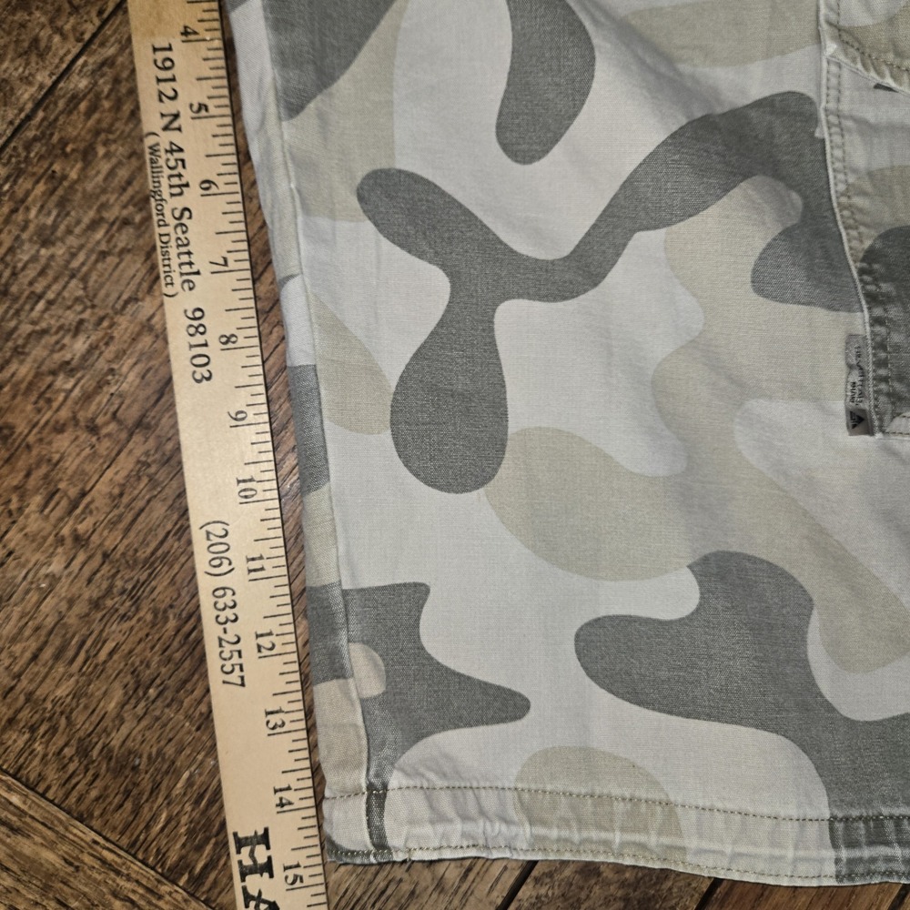 Vintage Y2k Levis Silvertab Camo Baggy Jorts Khaki Sz 34 Camouflage Low Slung - Picture 8 of 9